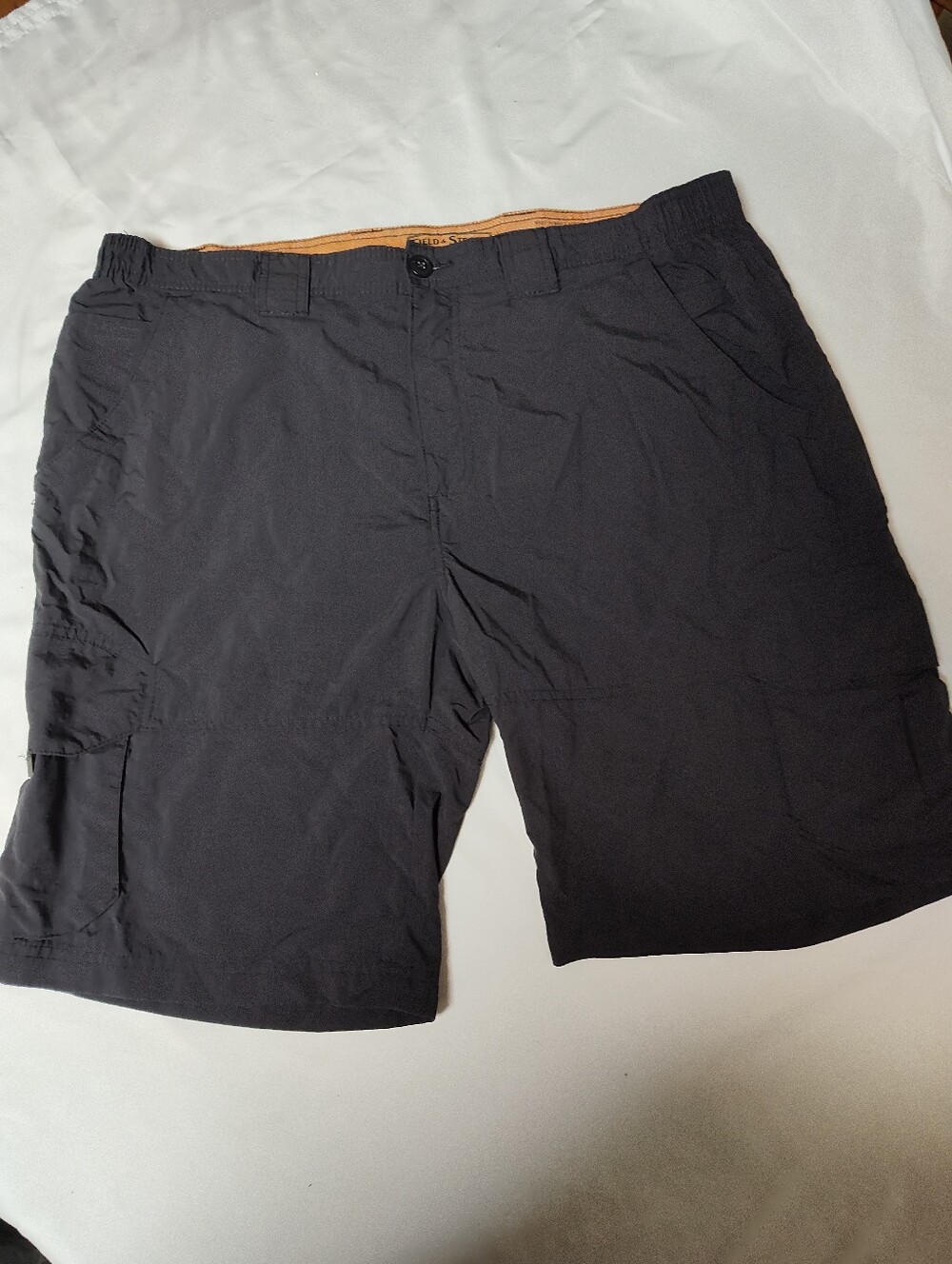 Field And Stream Men's Black Cargo Shorts - Classic Everyday Style Size XL 40-42